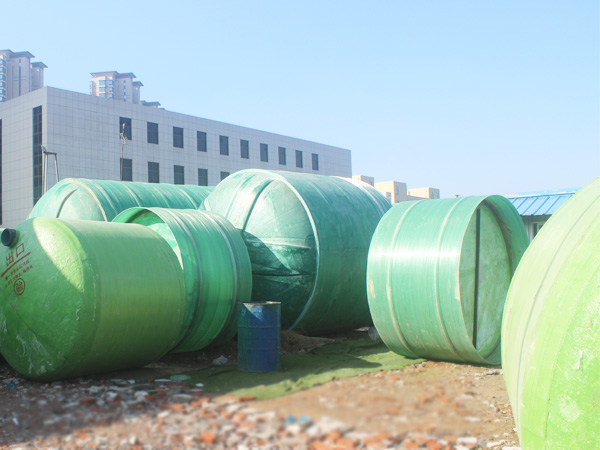 玻璃鋼化糞池墊層施工的四個注意事項(xiàng)？